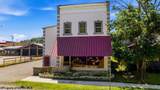 122 Yates Avenue - Photo 1