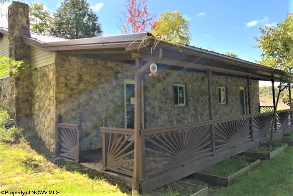 1352 Richman Road - Photo 1