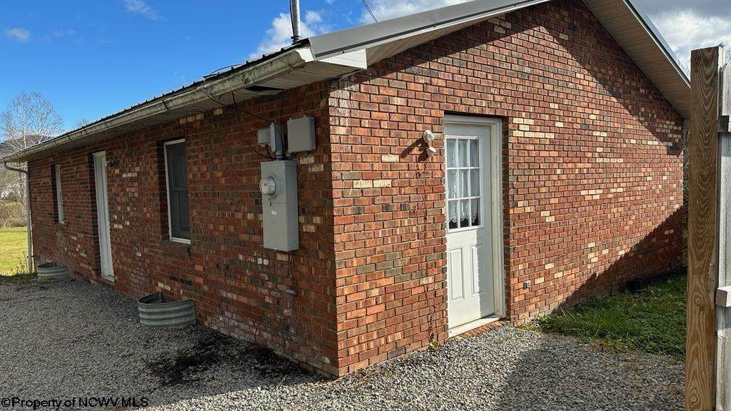 34 Val Drive - Photo 1