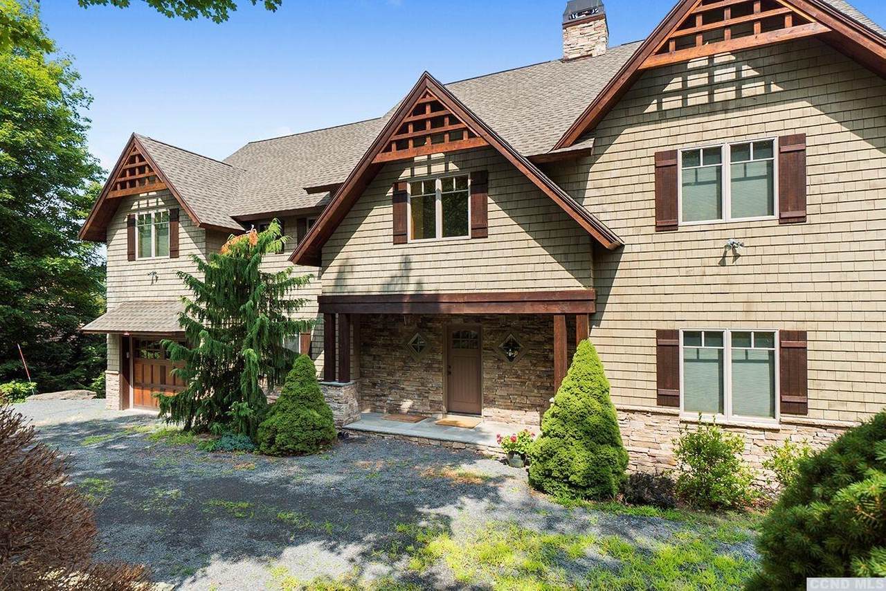 21 Twin Maples Lane - Photo 1