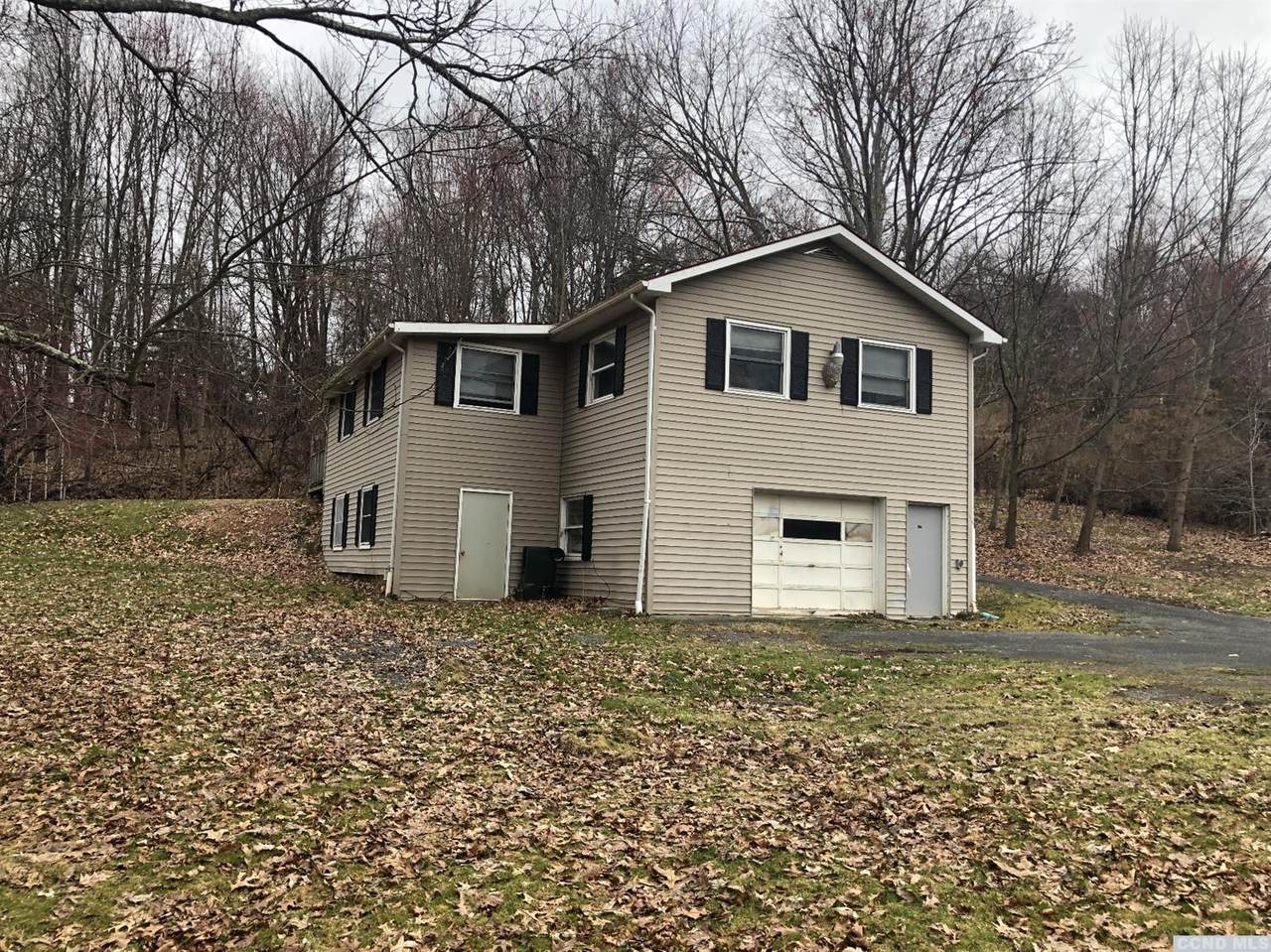 541 Old State Route 82 - Photo 1