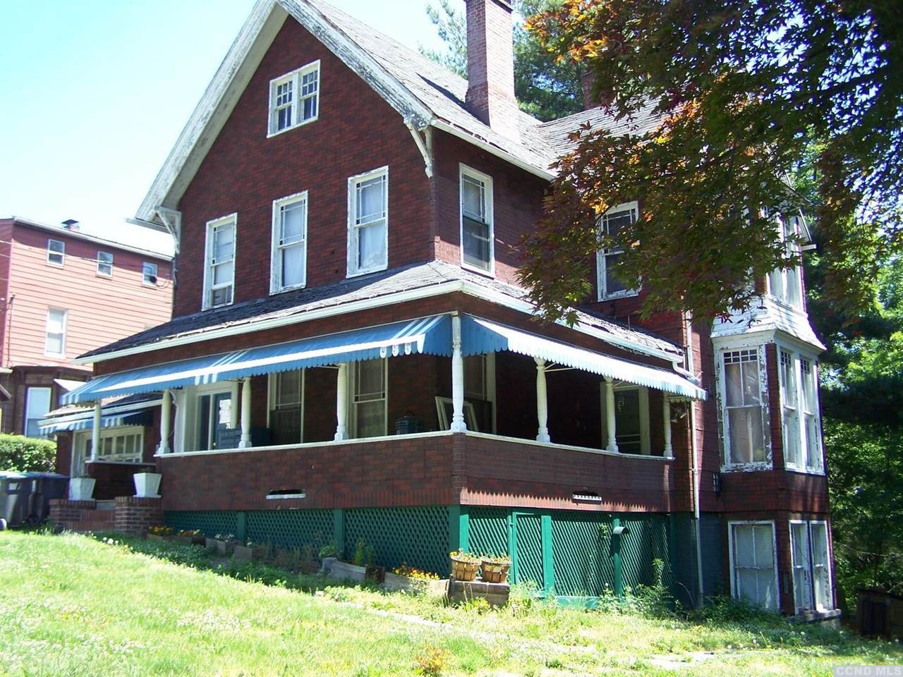 70 Division Street - Photo 1