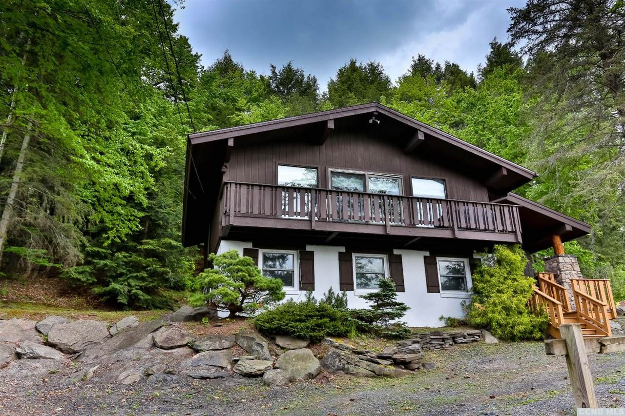 32 Pond Lane - Photo 1