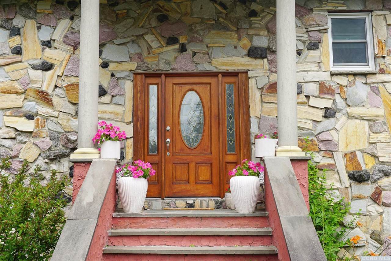 708 Mountain Rd - Photo 1