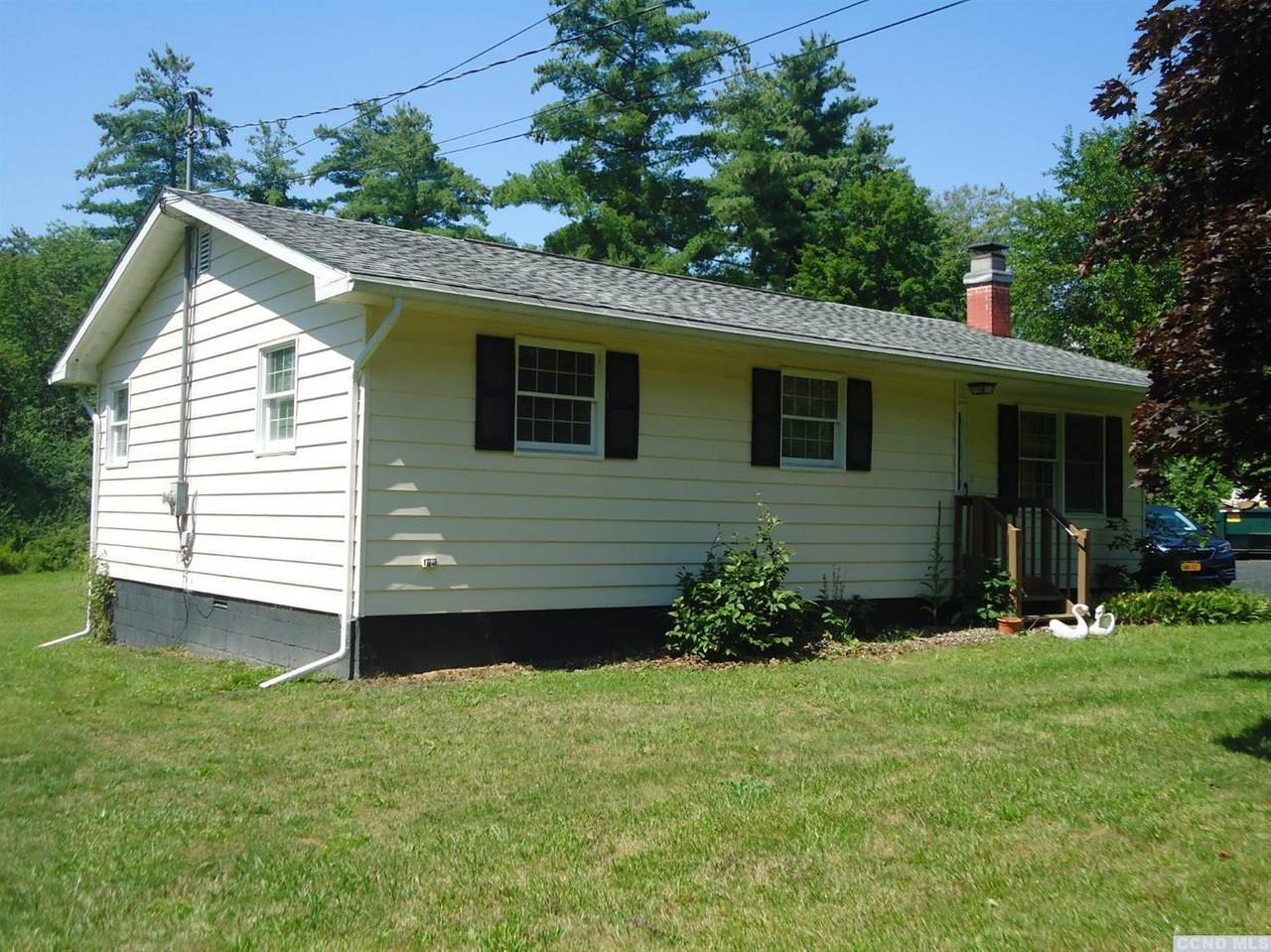 323 North Road - Photo 1