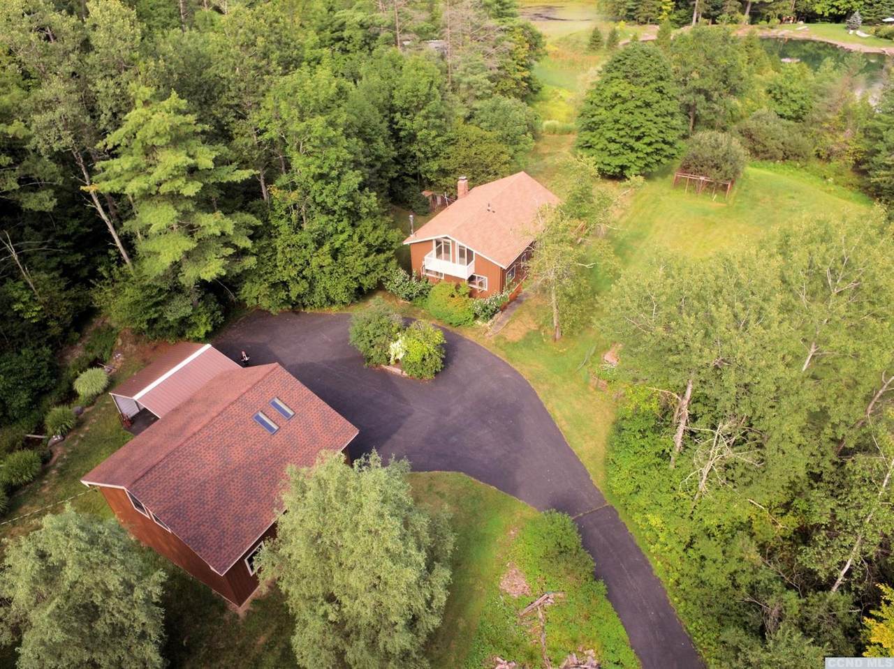 36 Willa Lane - Photo 1