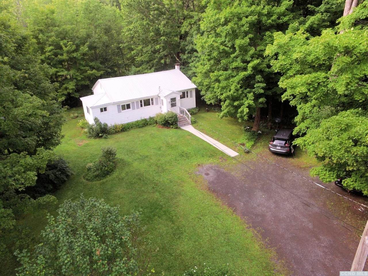 133 Park Lane - Photo 1