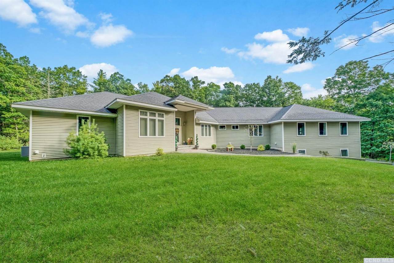 6 Estate Road - Photo 1