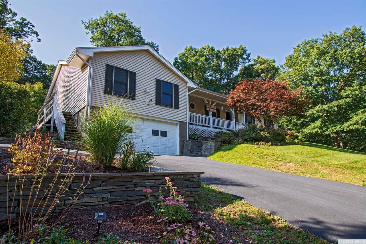 13 North Drive - Photo 1