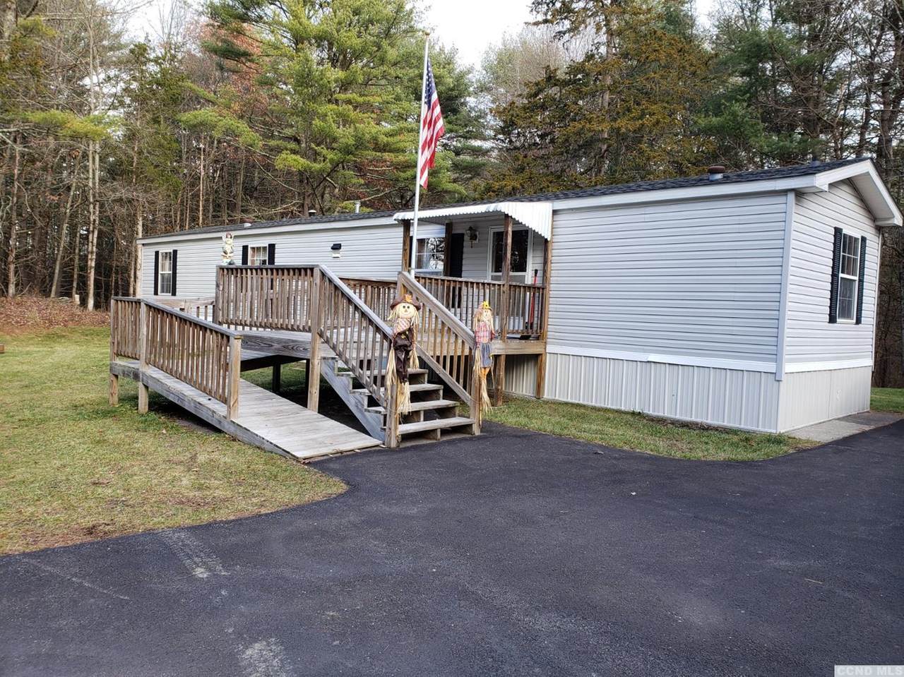 1725 Potic Mt Rd - Photo 1