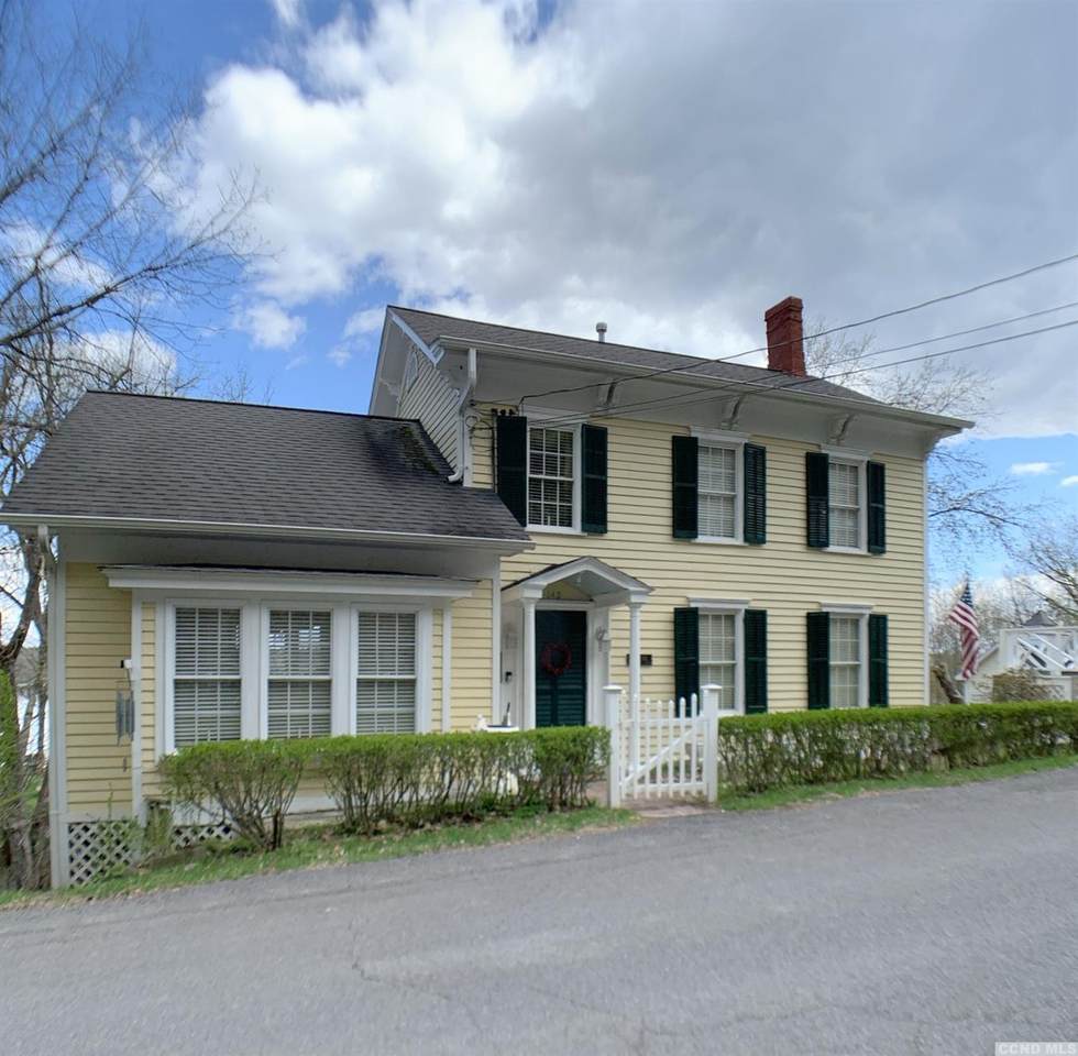 142 South River Street - Photo 1
