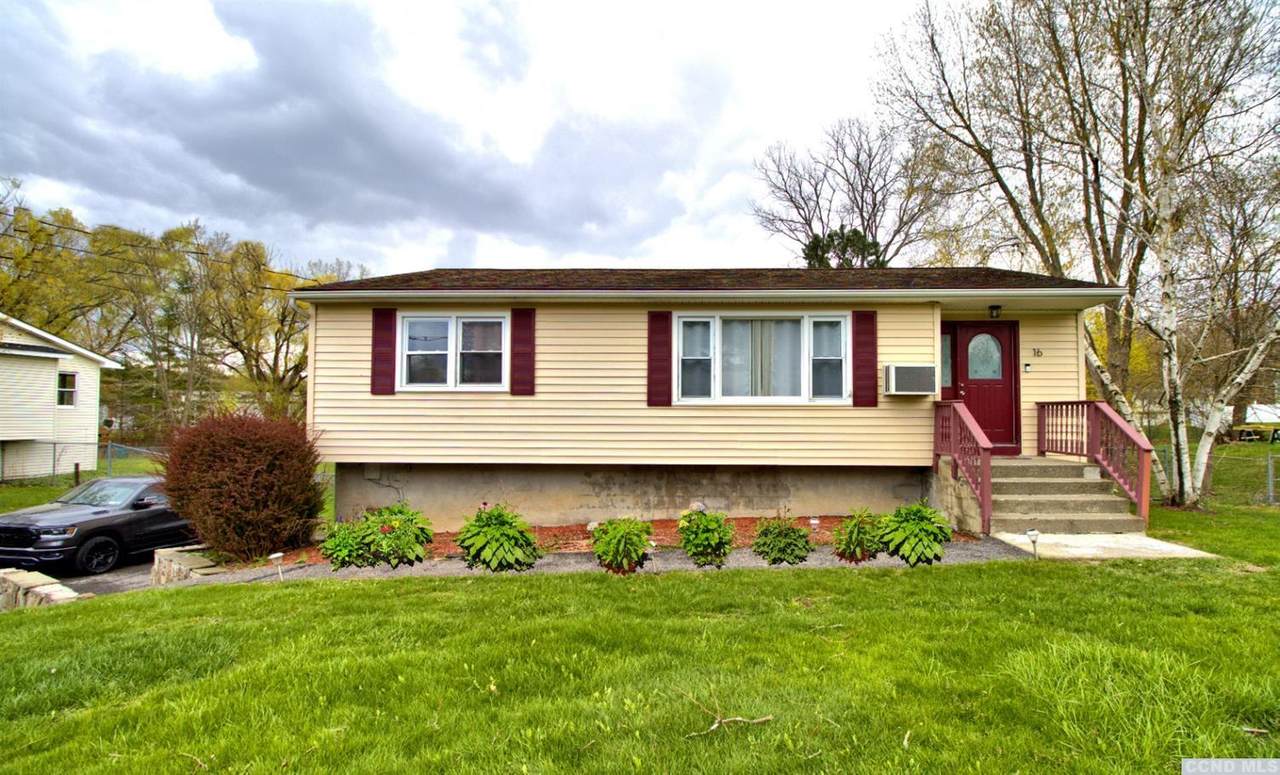 16 Buckingham Drive - Photo 1