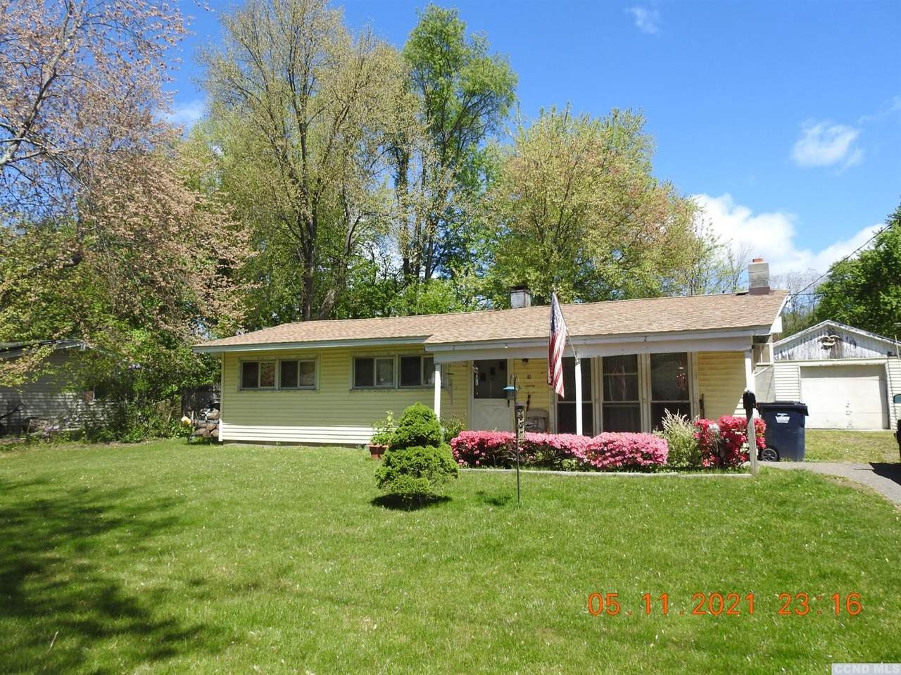 19 Harvard Street - Photo 1