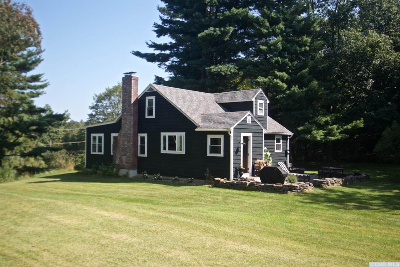 245 Pumpkin Hollow Rd N - Photo 1