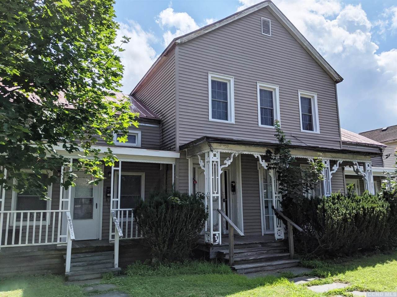 39 Lafayette Avenue - Photo 1