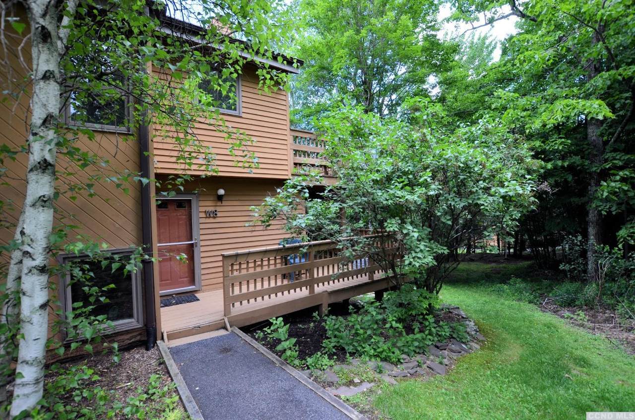 174 Hunter Drive - Photo 1