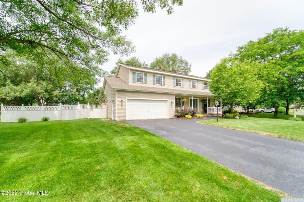 149 Country Walk Road - Photo 1