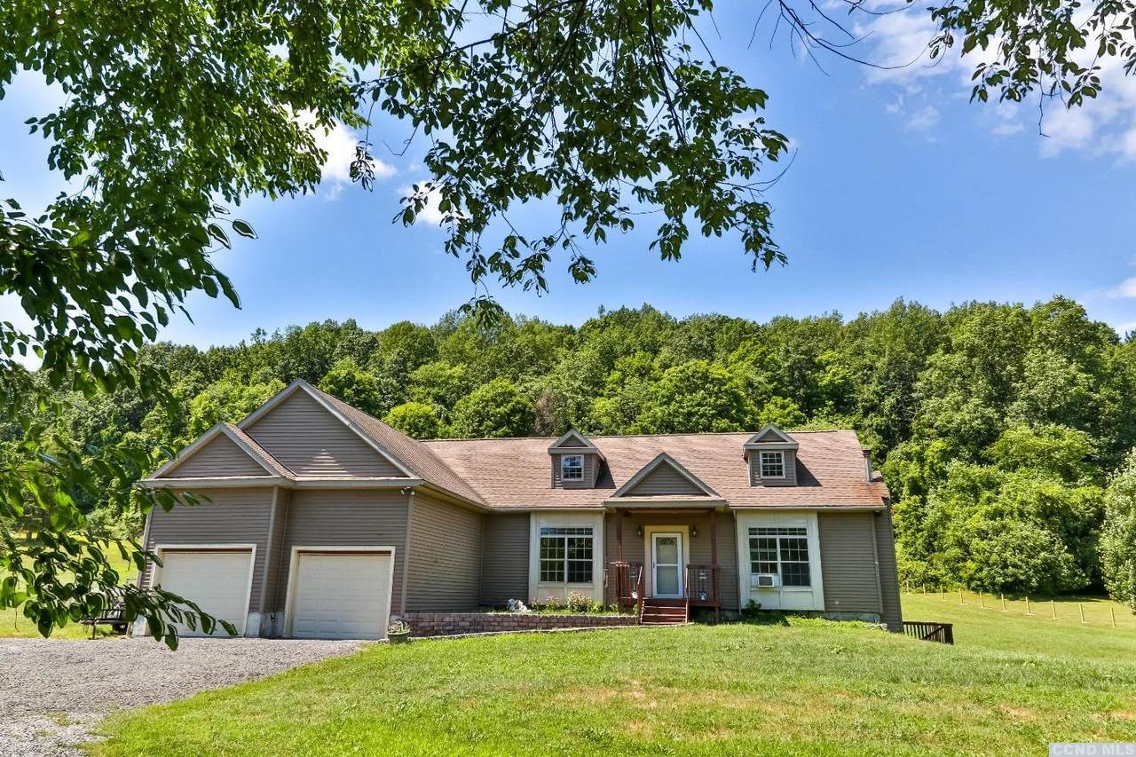 192 Vedder Rd - Photo 1