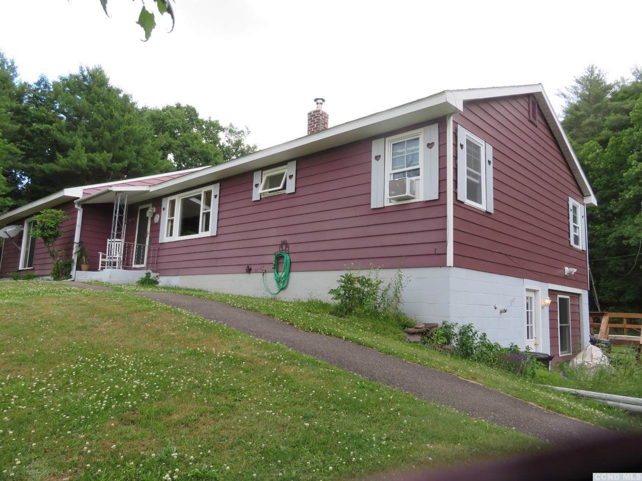 476 Mountain View Road - Photo 1