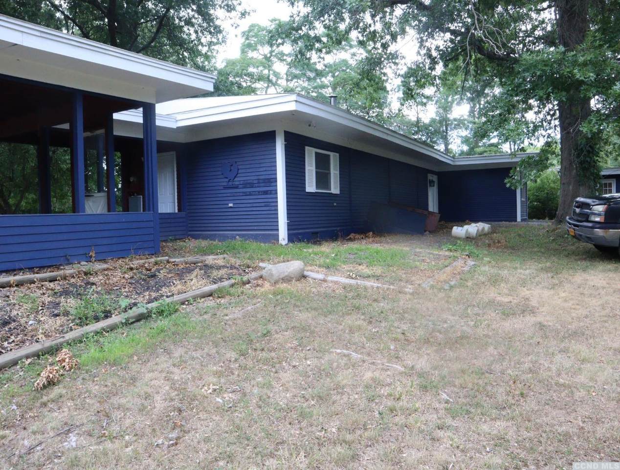 1237 Sunny Hill Rd. - Photo 1
