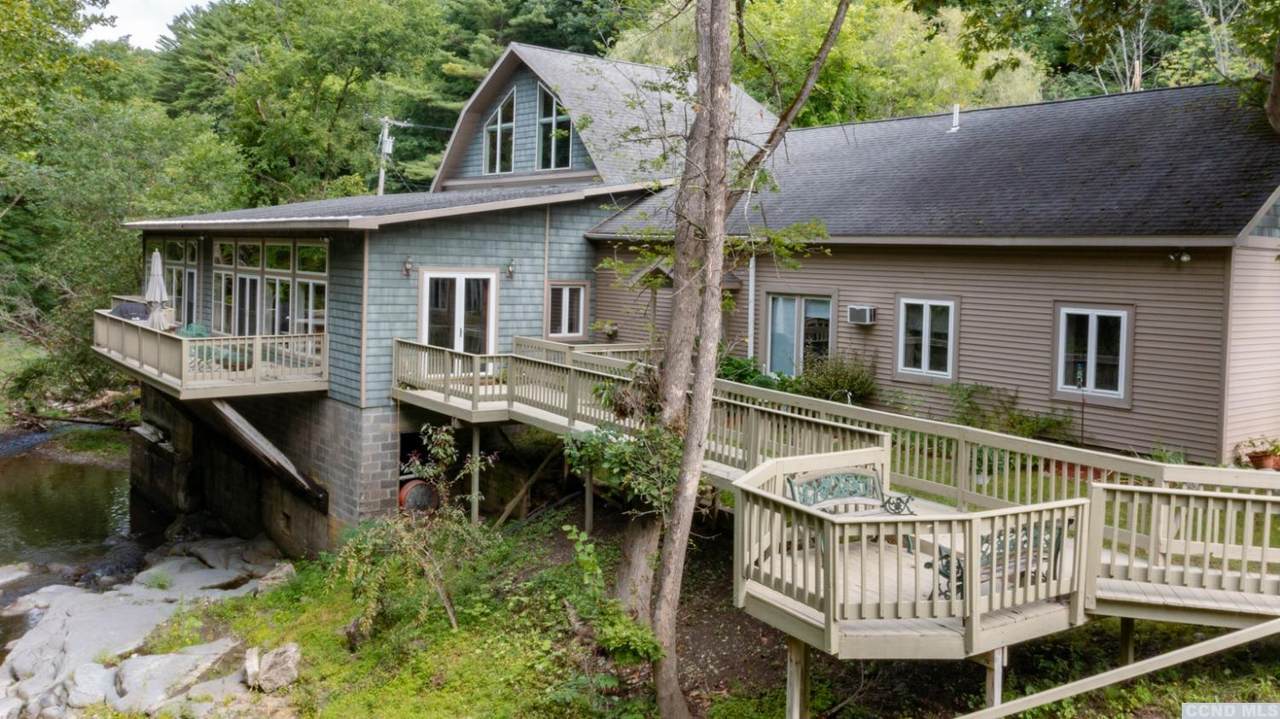1435 Schodack Valley Road - Photo 1