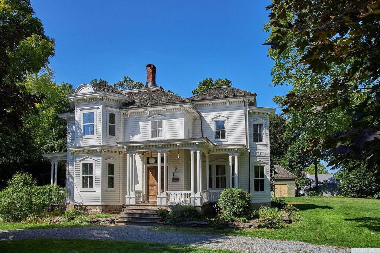 31 Chestnut Street - Photo 1