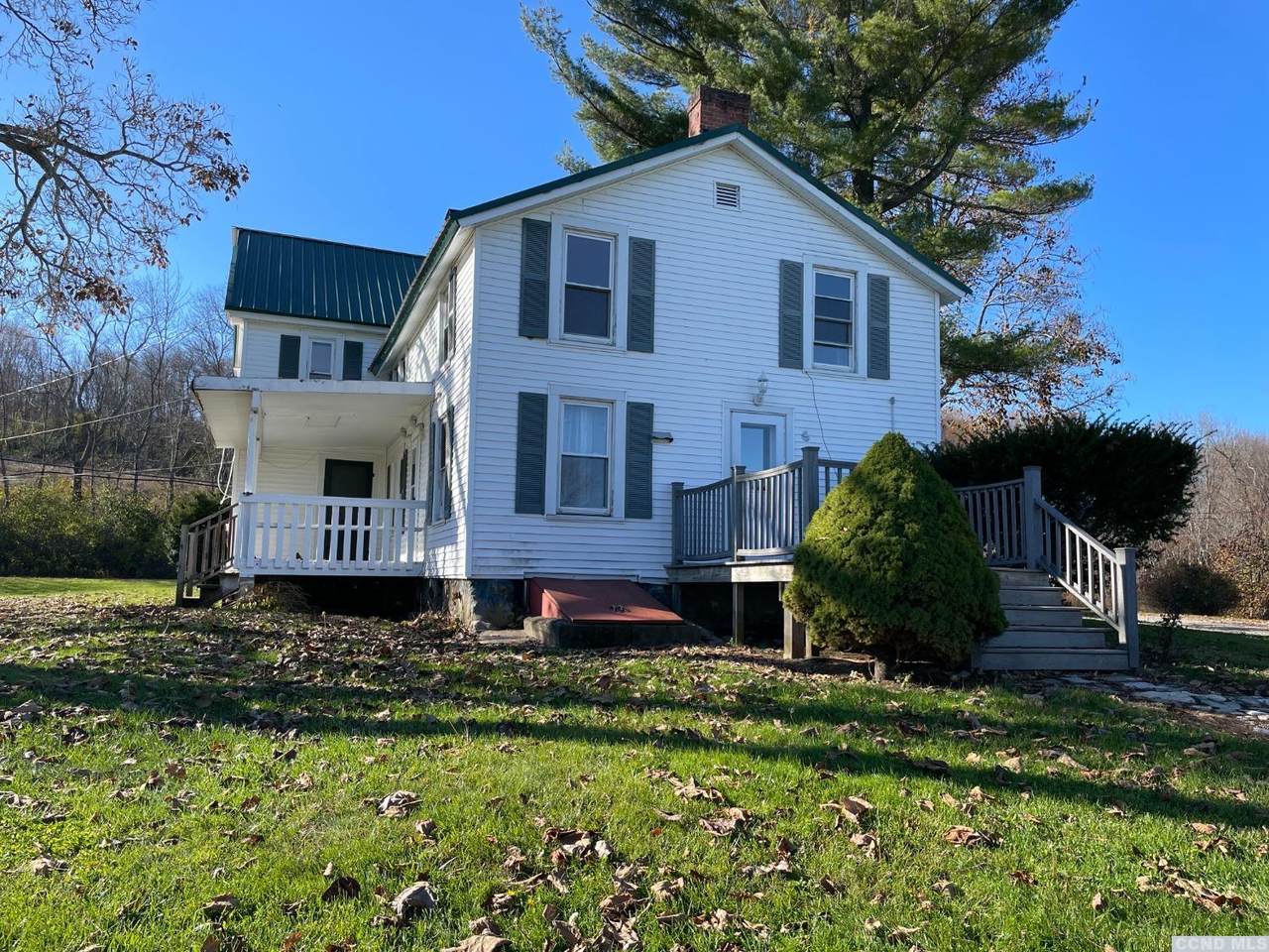 4 Goose Pond Lane - Photo 1