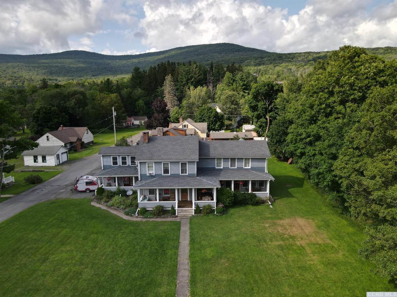 7760 Main Street - Photo 1