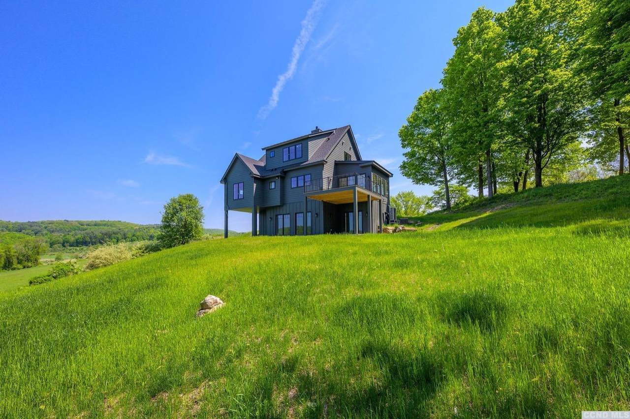 120 Robin Lane - Photo 1