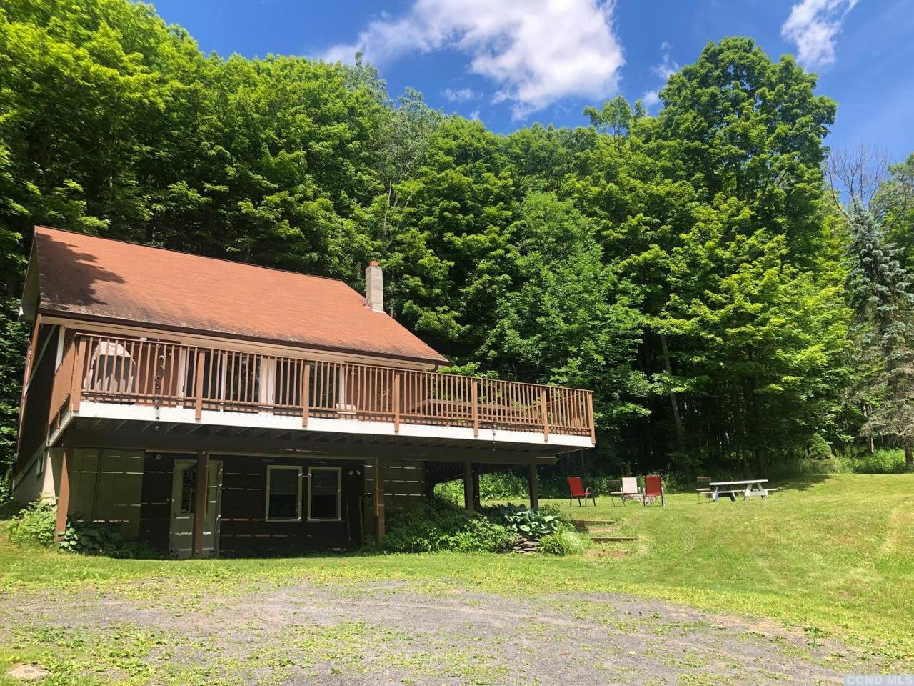 555 County Rd 17 - Photo 1