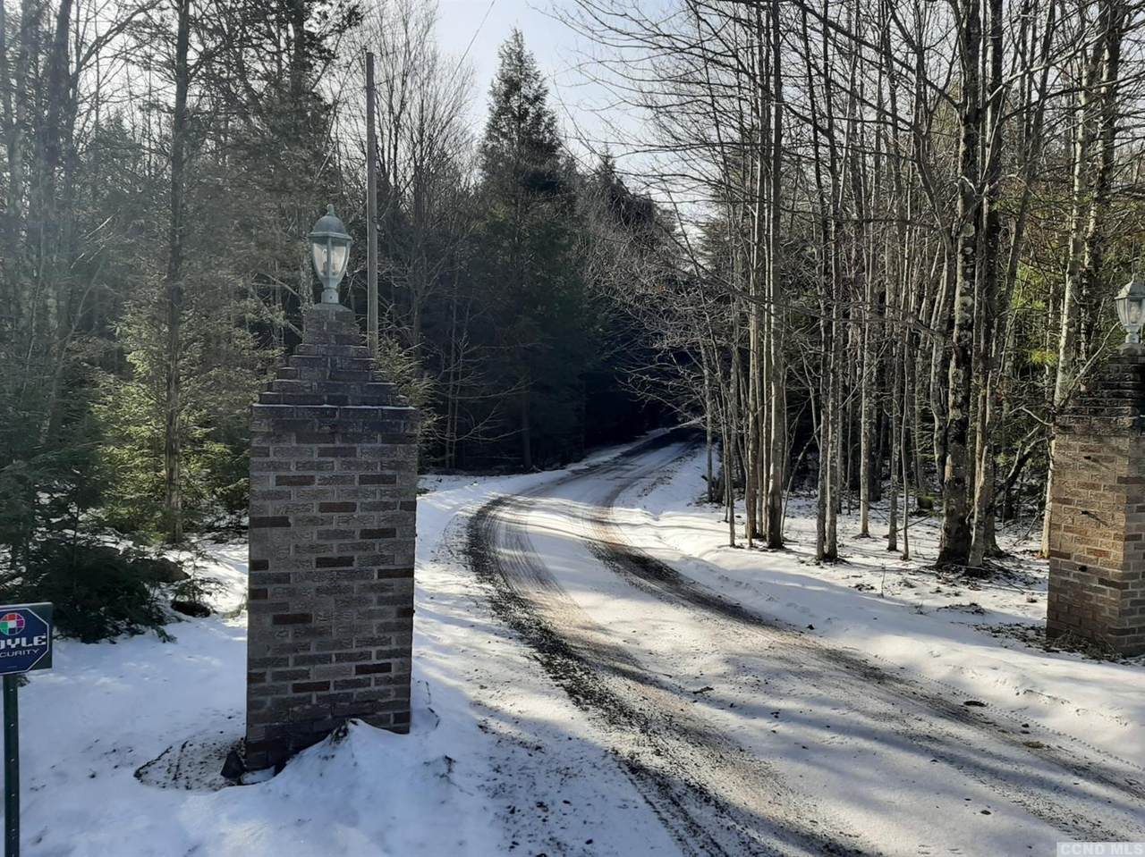 126 Zinno Road - Photo 1