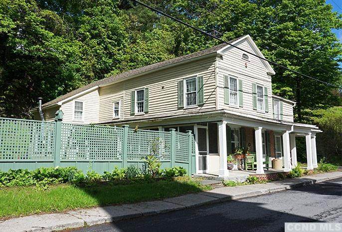 387 Main - Photo 1