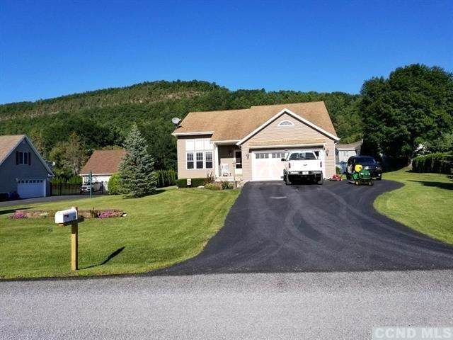 106 Union Street - Photo 1