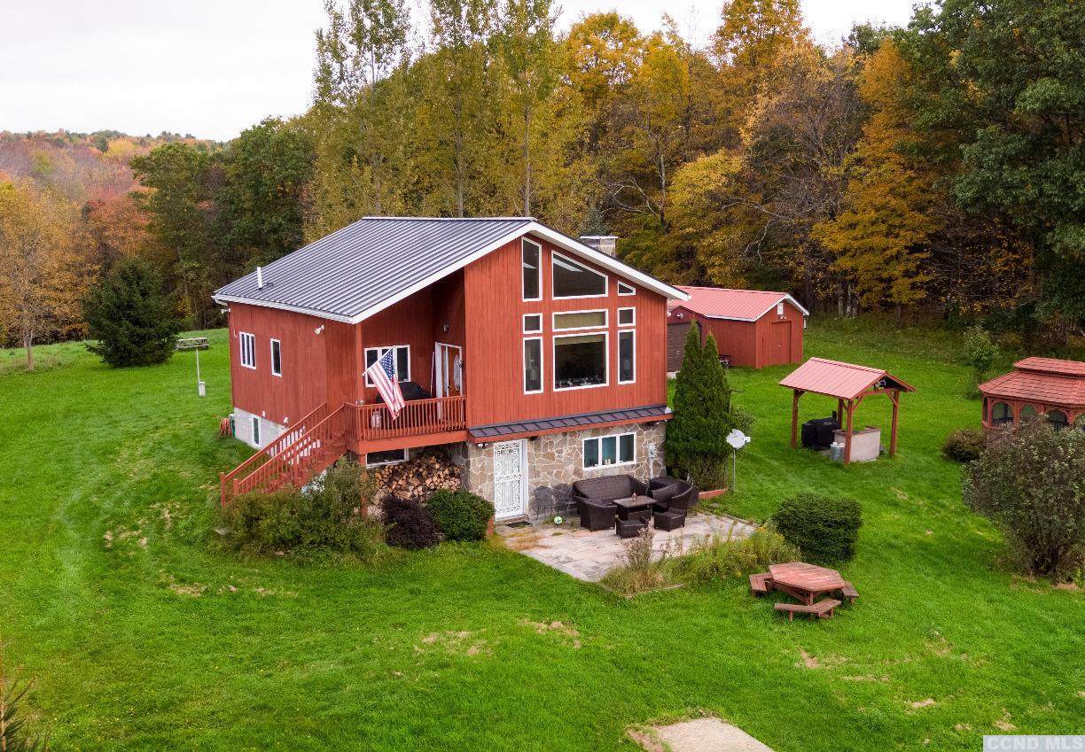 186 Leroy - Photo 1