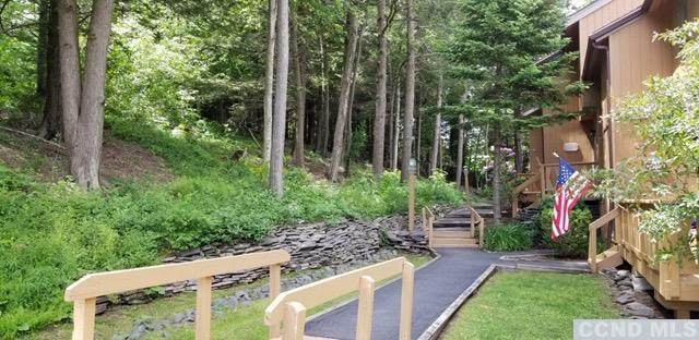 76 Hunter Drive - Photo 1