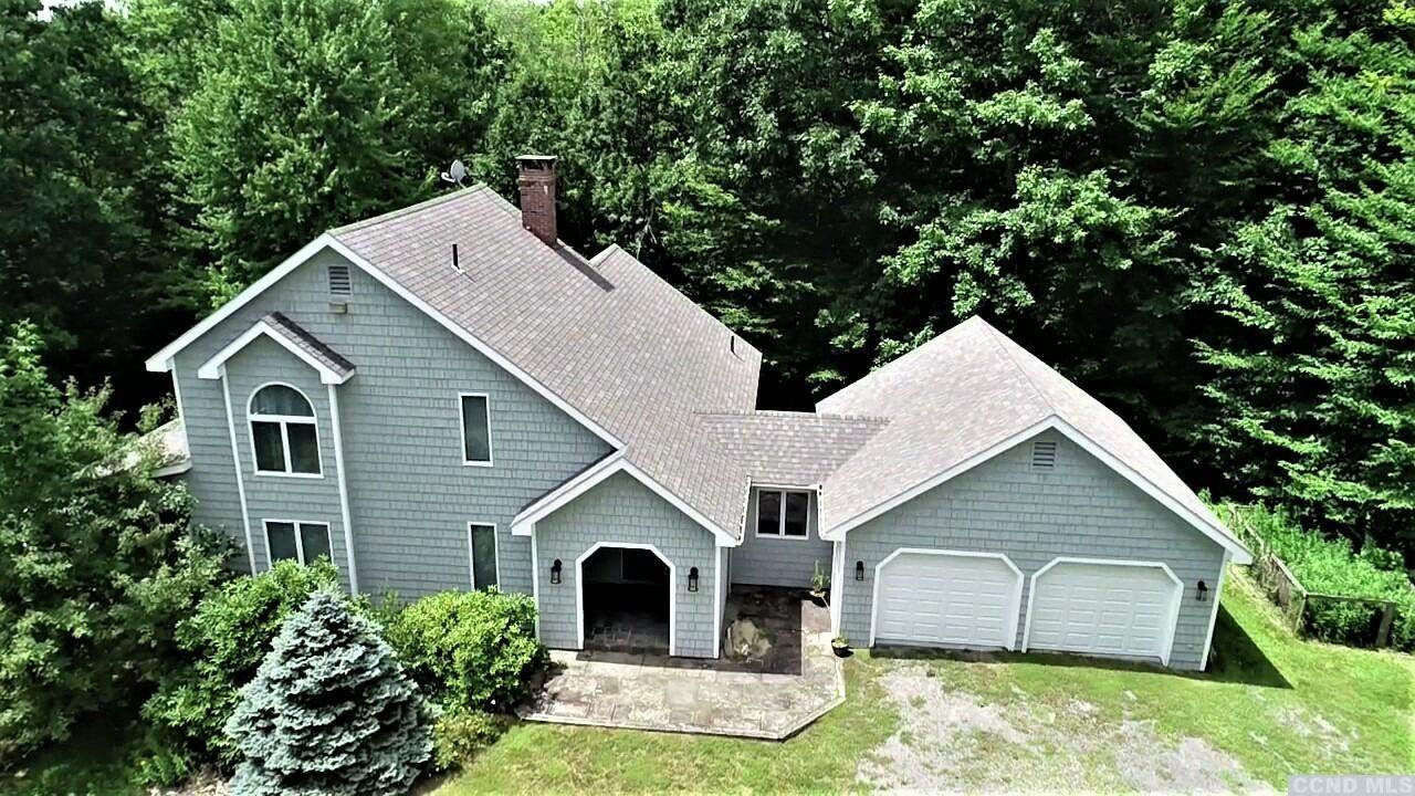 59 Andrea Way - Photo 1