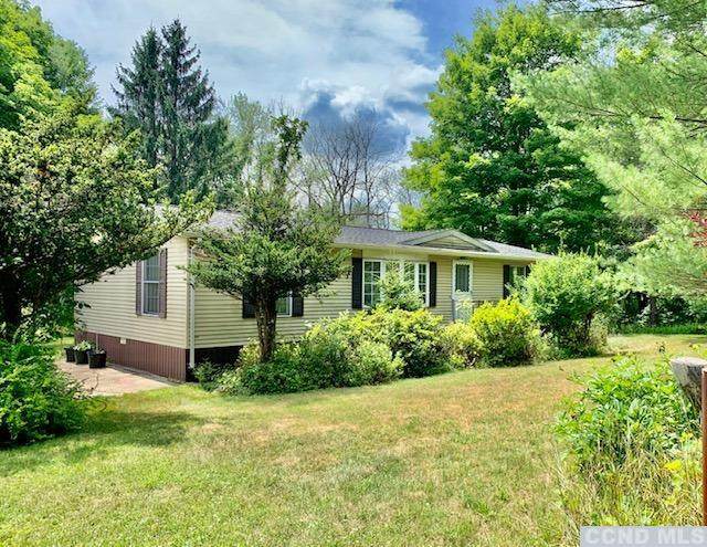 793 Irving Rd - Photo 1