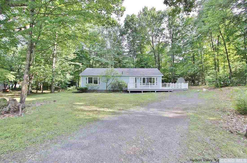 57 Hickory Hollow Drive - Photo 1