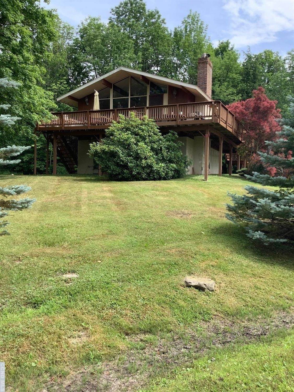 9 Albert Ct. - Photo 1