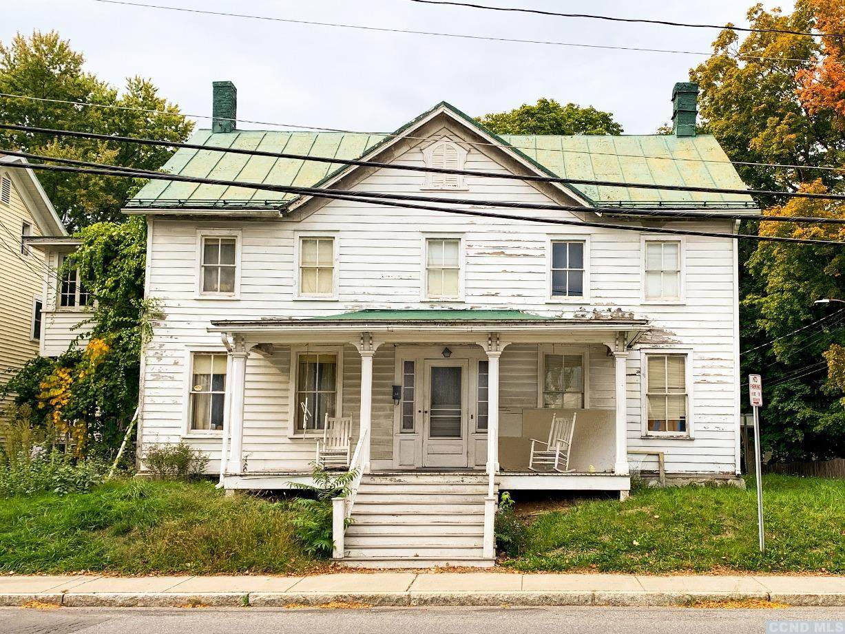 7441 Broadway - Photo 1