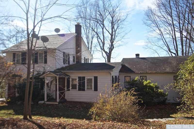 589 Mitchell Street - Photo 1