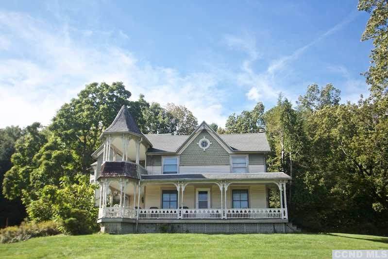 209 Percy Hill Road - Photo 1