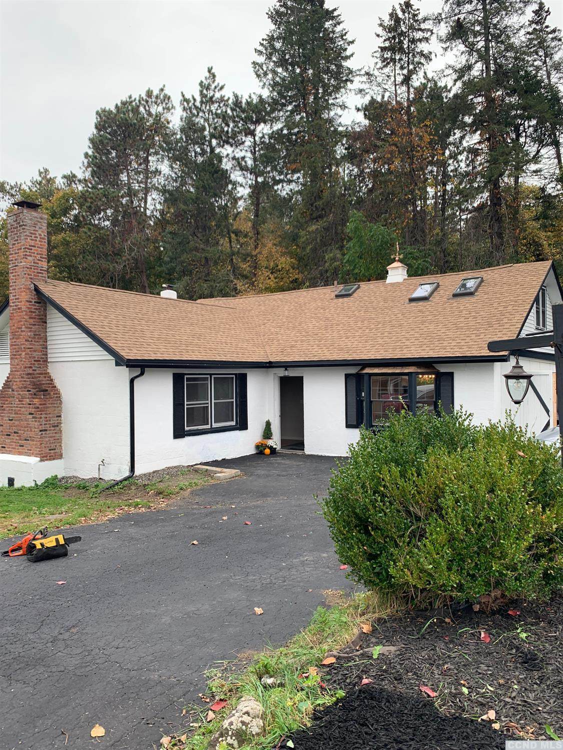 61 Snyder Road - Photo 1