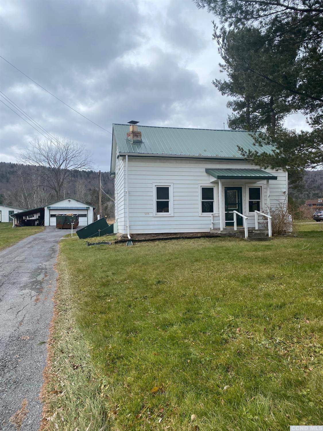595 State Route 30 - Photo 1