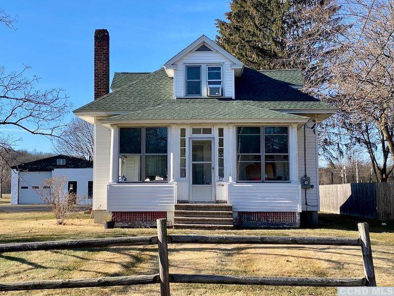 22 Moore Avenue - Photo 1