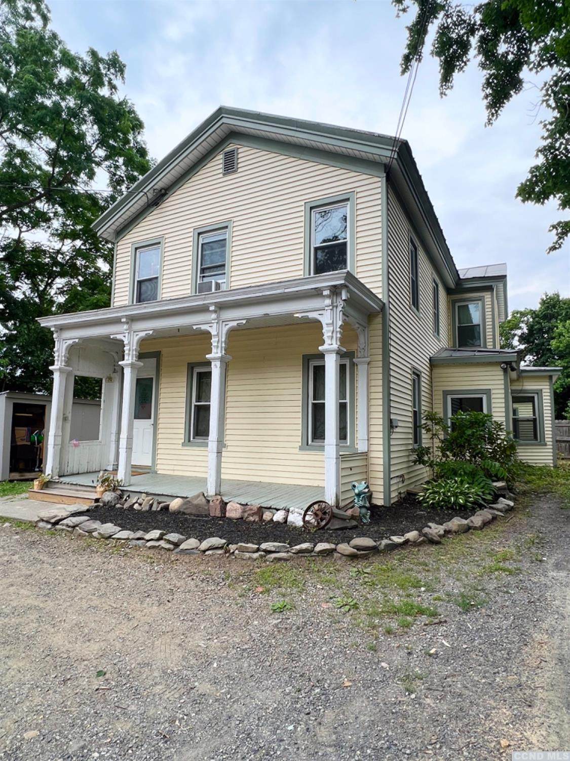 105 Church St - Photo 1