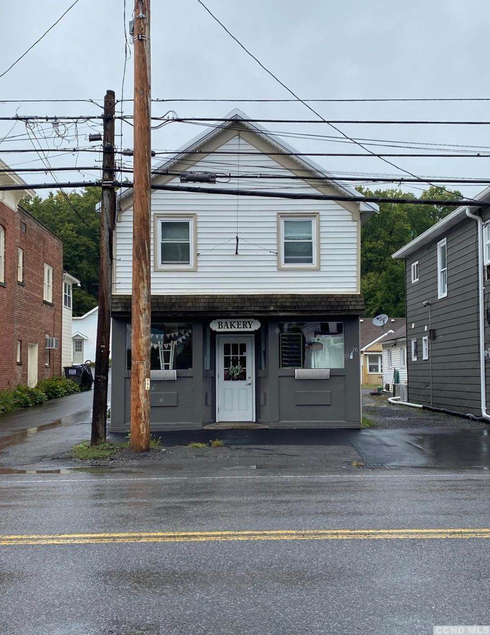 1126 Main Street - Photo 1
