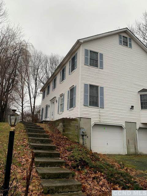 16 Sommerfield Drive - Photo 1