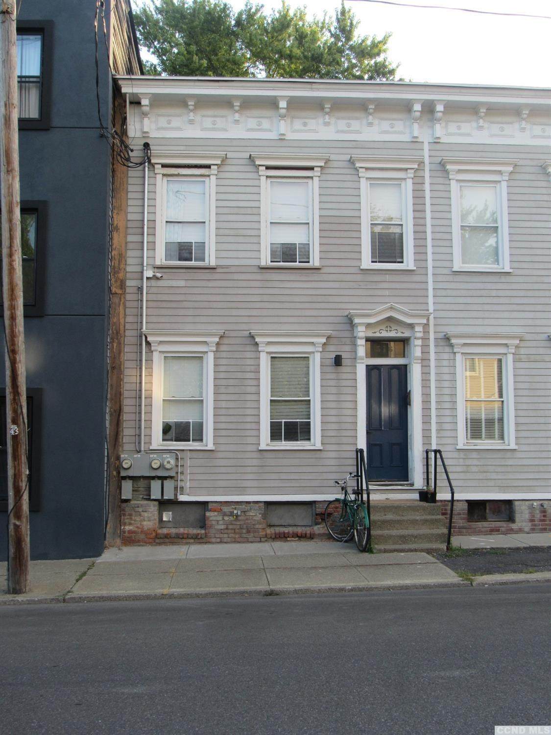 516 State Street - Photo 1