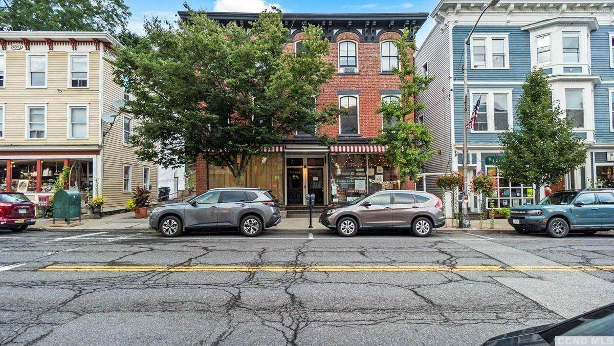 388 Main - Photo 1
